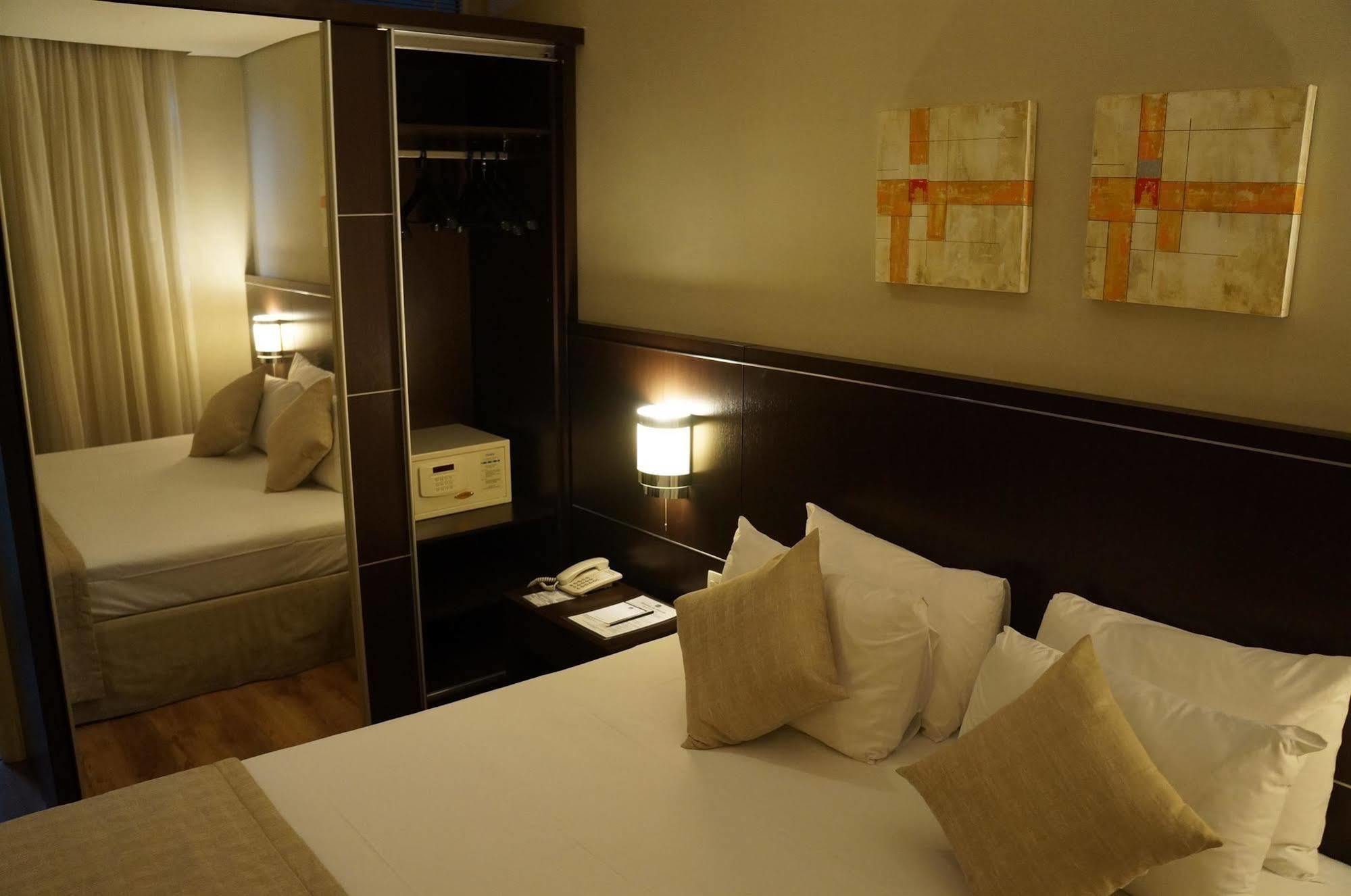 Travel Inn אוססקו מראה חיצוני תמונה